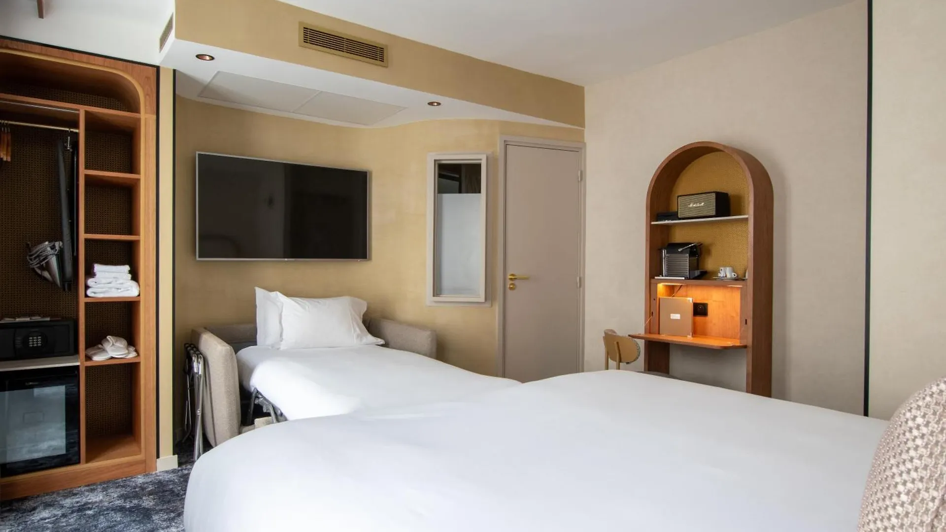 Du Cadran 4*